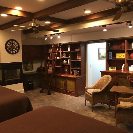 Lake Pointe Inn McHenry Dış mekan fotoğraf