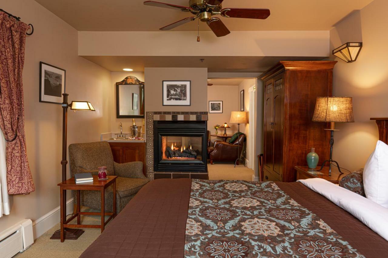 Lake Pointe Inn McHenry Dış mekan fotoğraf