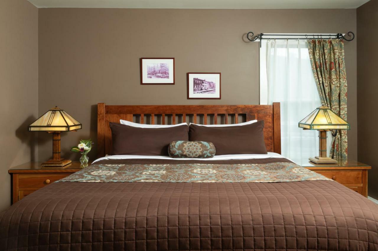 Lake Pointe Inn McHenry Dış mekan fotoğraf